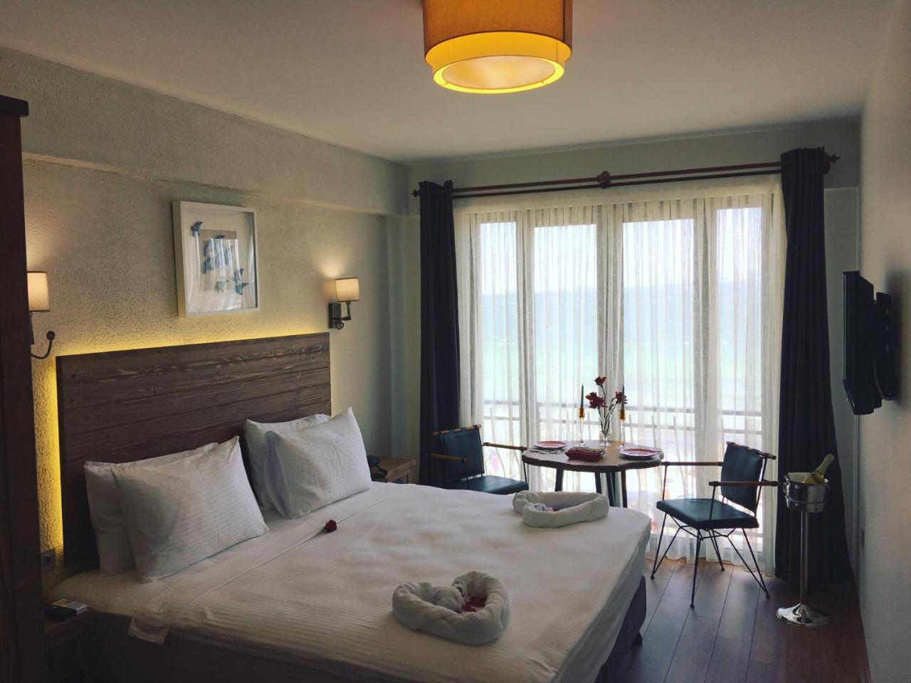 8 Rooms Hotel Gelibolu Ngoại thất bức ảnh